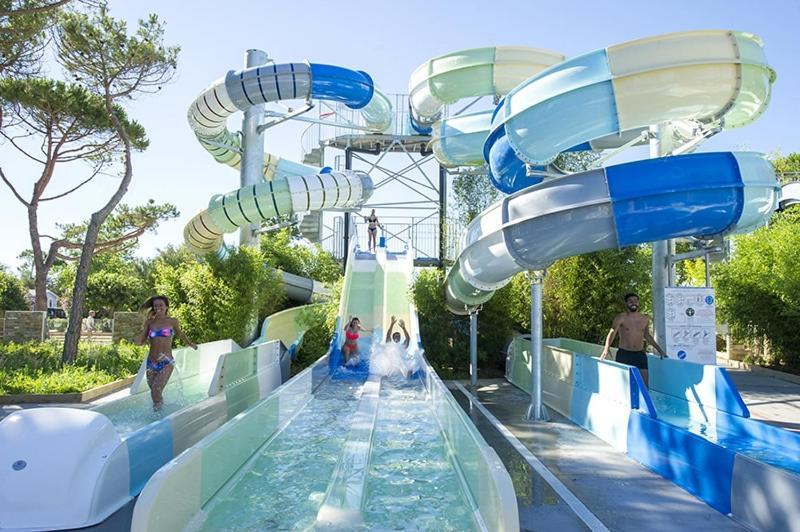 Camping Le Castellas Sete Exterior photo