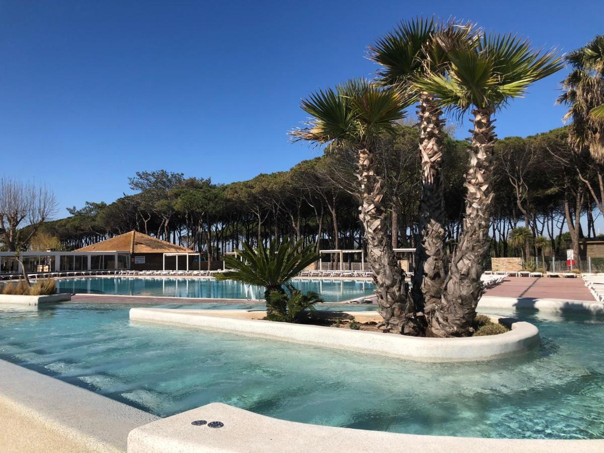 Camping Le Castellas Sete Exterior photo